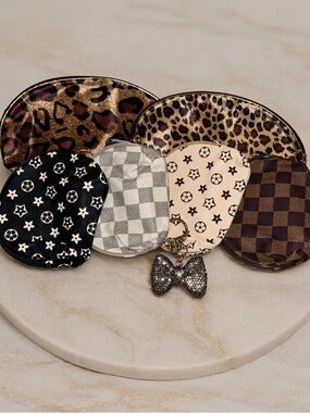 6pc Pouch Bundle Rhinestone Bow Keychain Leopard Checkered Monogram Mix Gift Set